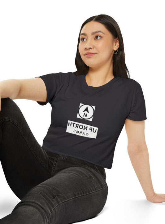 Women’s reversed Up north crop top
